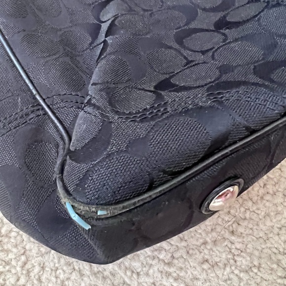 Authentic Coach Handbag - Picture 5 of 6